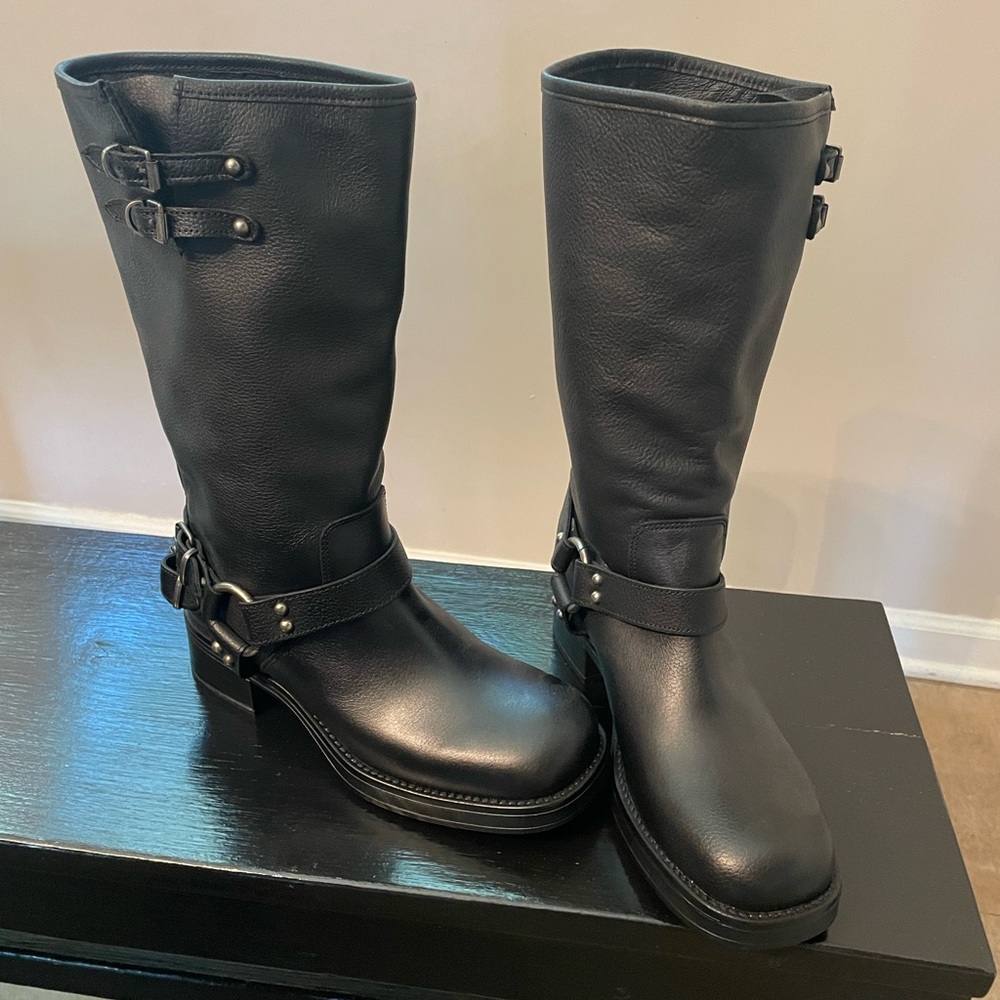 Steve Madden Astor Black Leather Boots